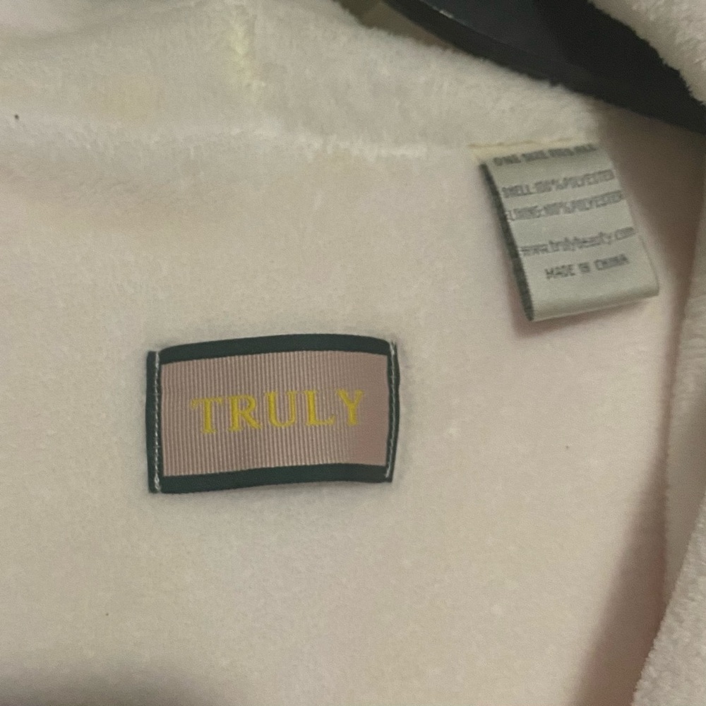 Truly Beauty Luxury Robe - Picture 6 of 8